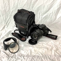 دوربین حرفه ای کنون Canon EOS 600D با لنز 18-200